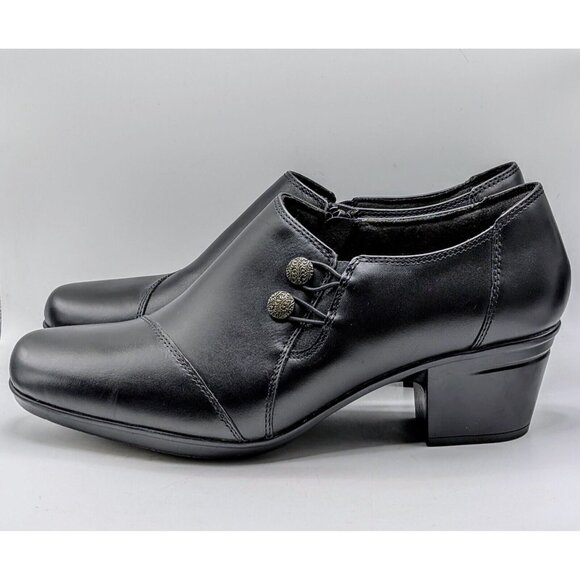 Clarks Black Ankle Boots with Sleek Design - Picture 4 of 9